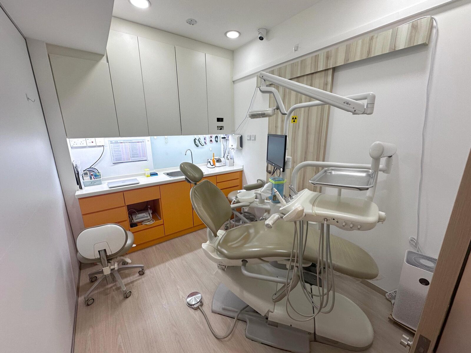 Caring Dental Sengkang second treatment room